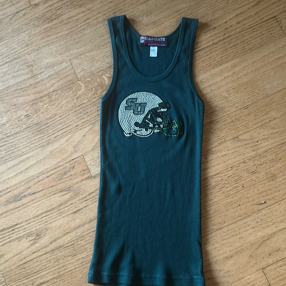 SU College tank top